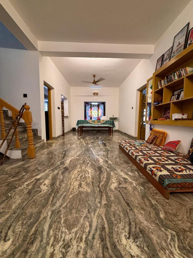 Barefoot Hostels, バルカラ エクステリア 写真
