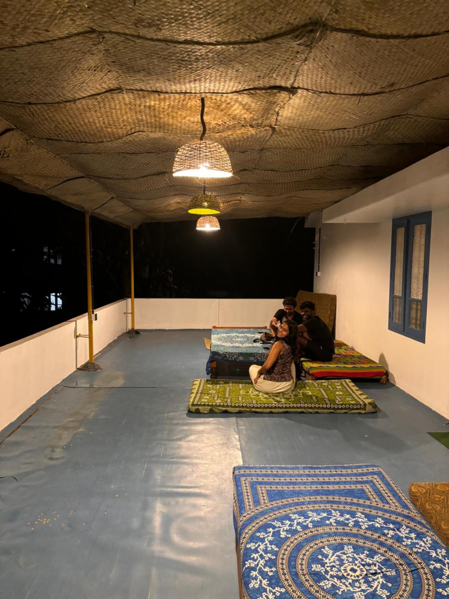 Barefoot Hostels, バルカラ エクステリア 写真
